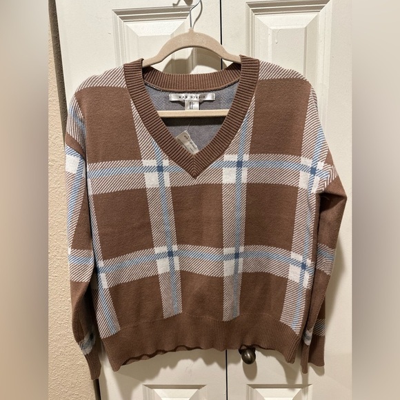 NWT Max Studio V-Neck Plaid Brown/Cream Sweater Warm Festive , size S - Picture 1 of 5